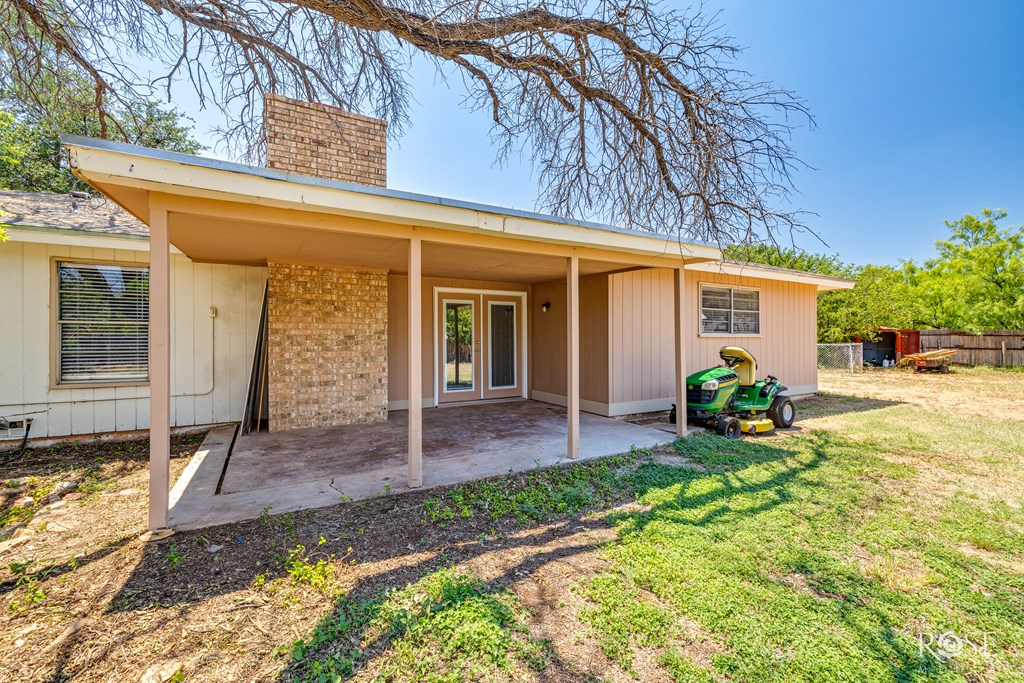 3610 Old Post Court Property Photo 24