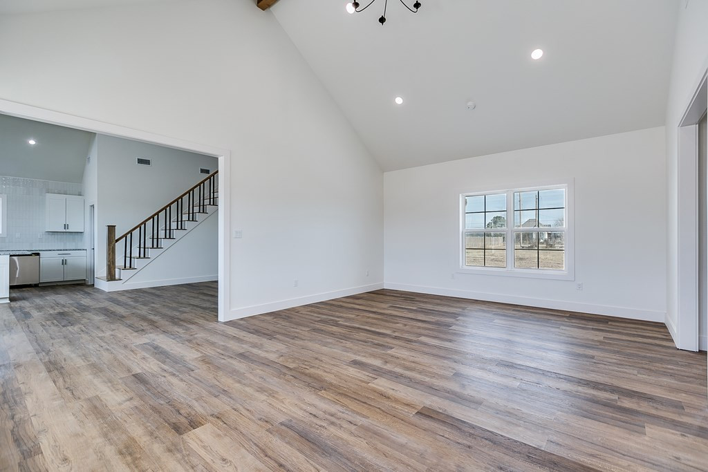 1300 6th Street Property Photo 5