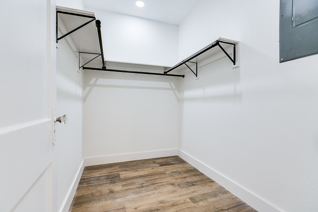 1300 6th Street Property Photo 19