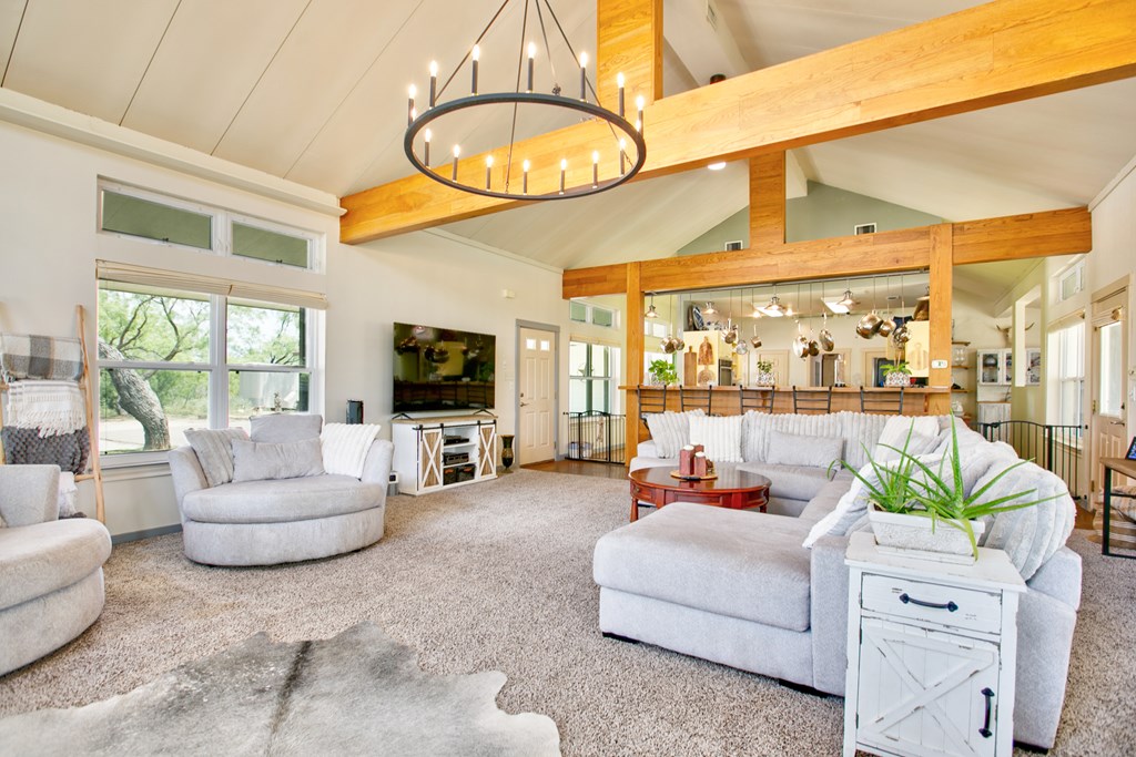 252 Edinburgh Rd Property Photo 3