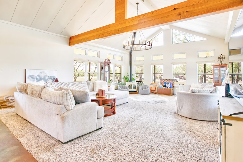 252 Edinburgh Rd Property Photo 8