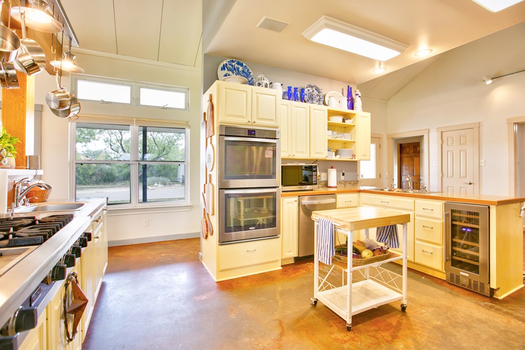 252 Edinburgh Rd Property Photo 16