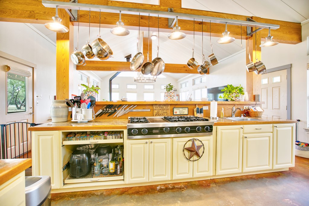 252 Edinburgh Rd Property Photo 17