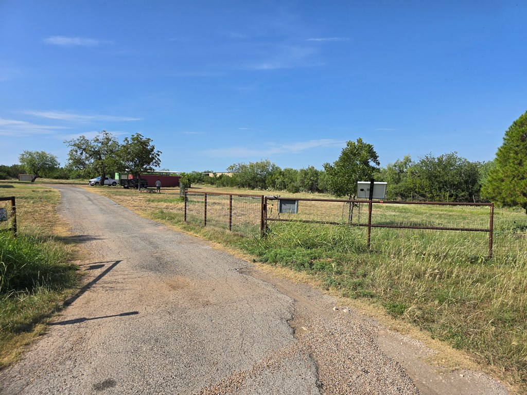 7777 W Rollin Acres Road Property Photo 2