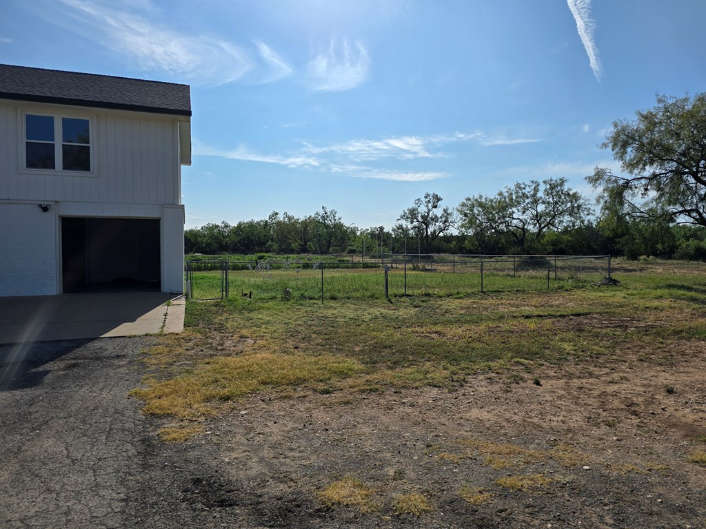 7777 W Rollin Acres Road Property Photo 6
