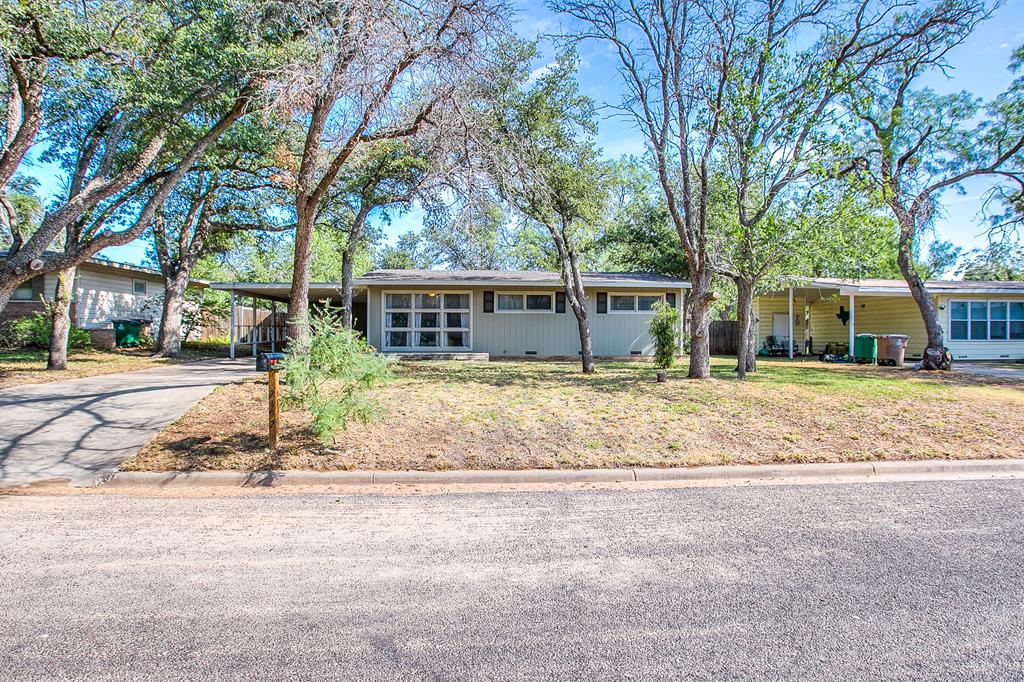 2492 Harvard Ave Property Photo 1