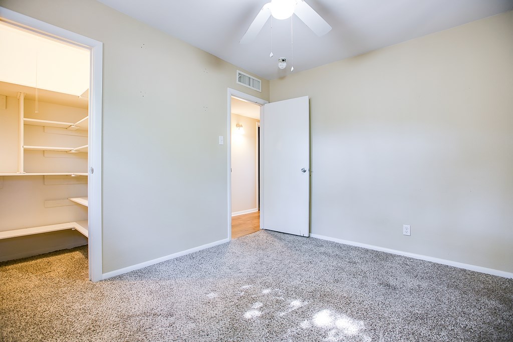 2492 Harvard Ave Property Photo 19