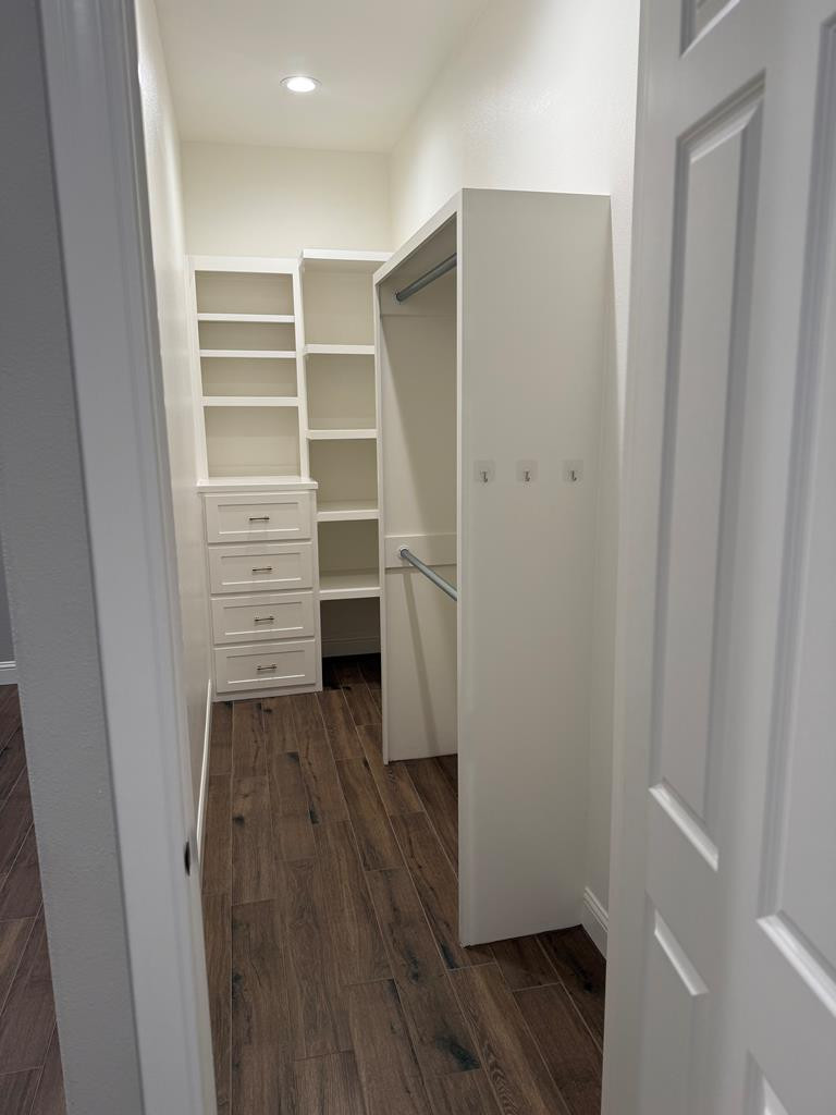 1733 Overhill Drive Property Photo 46