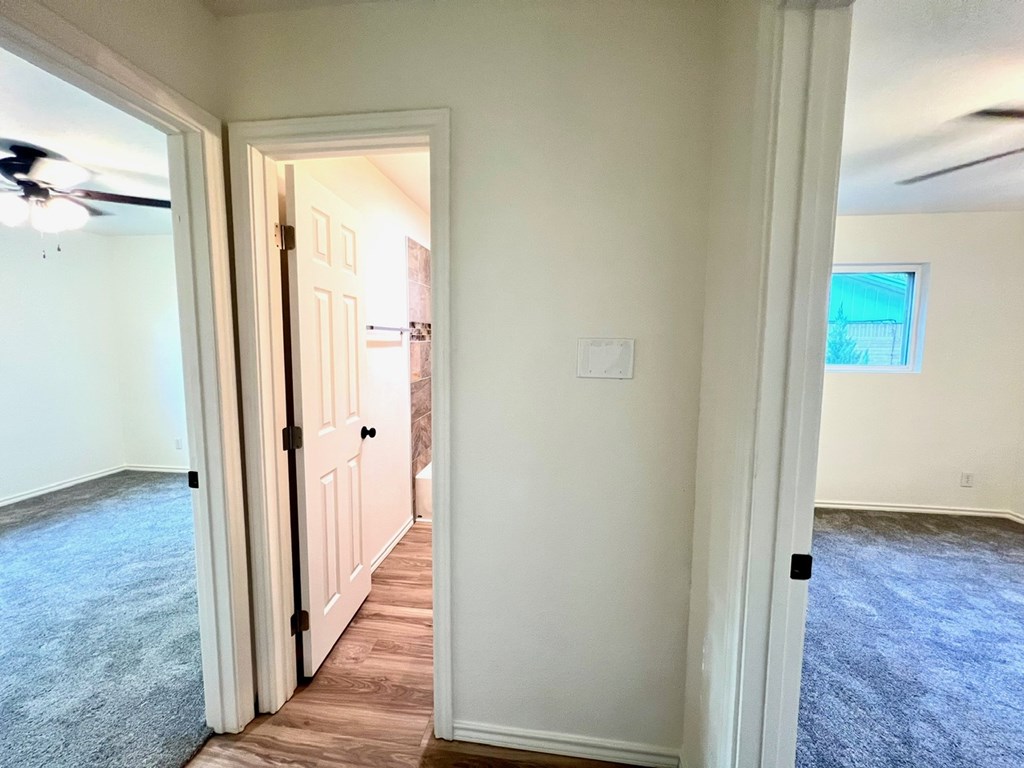 1025 Woodruff St Property Photo 11