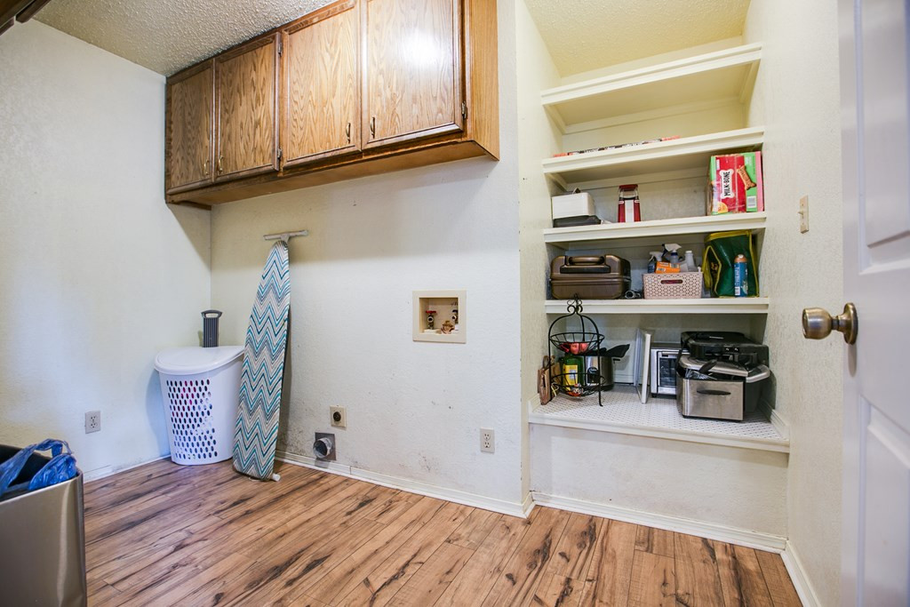206 Willow Pond Street Property Photo 19