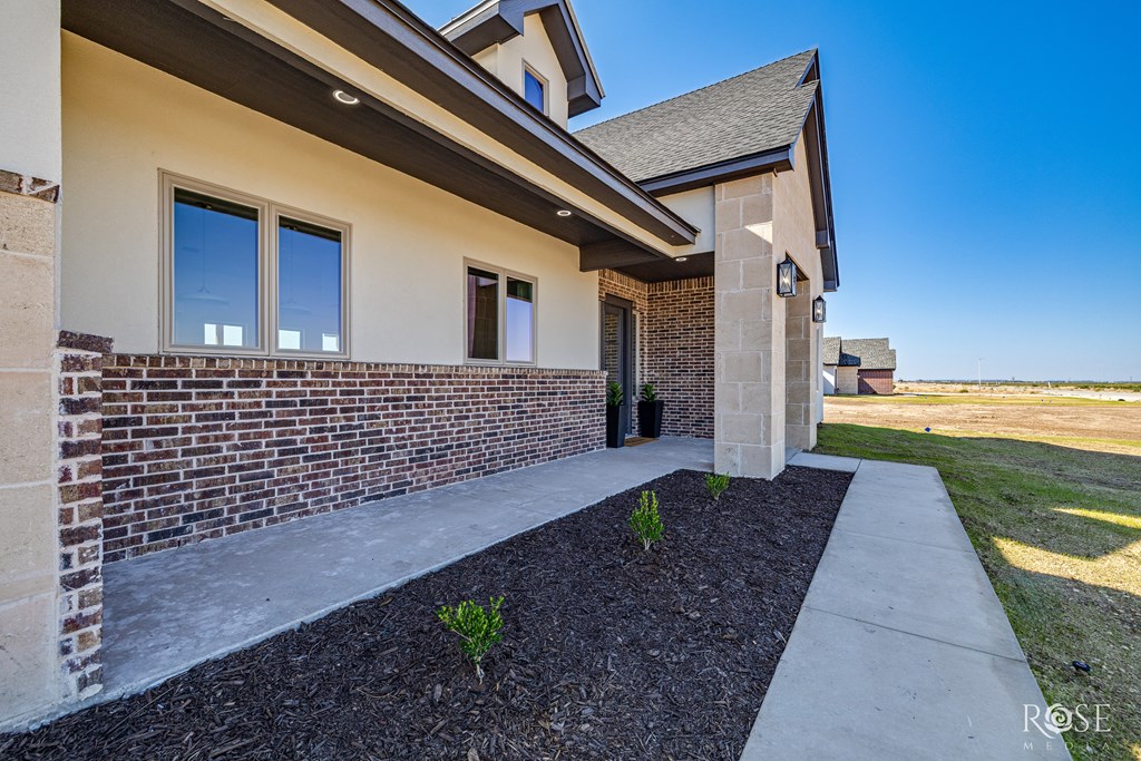 8449 Windmill Rd Property Photo 5