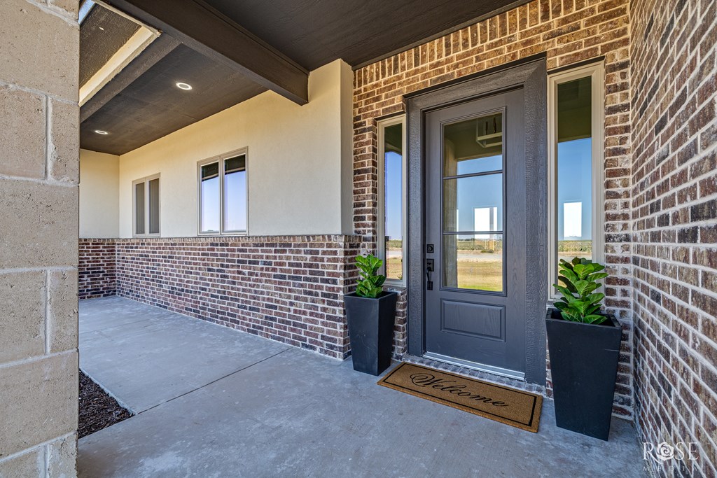 8449 Windmill Rd Property Photo 6