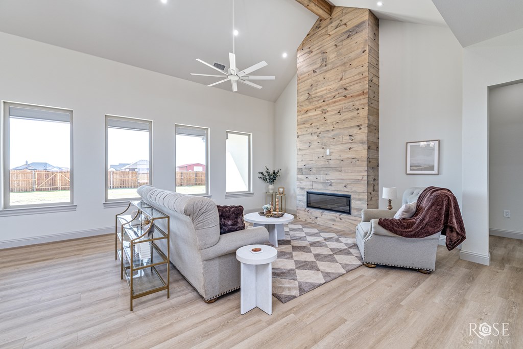 8449 Windmill Rd Property Photo 8