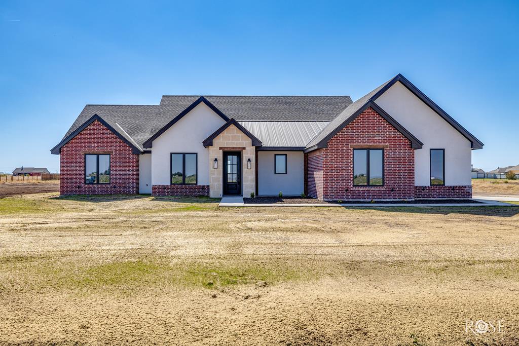 8421 Windmill Rd Property Photo 1