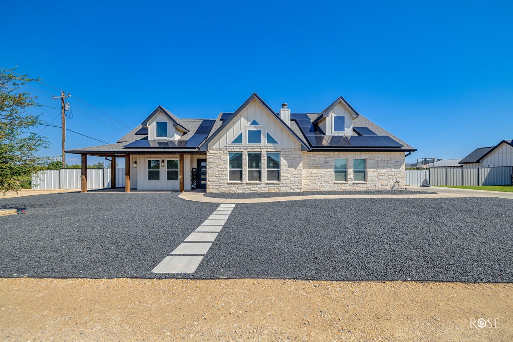 5464 Grey Wolf Lane Property Photo 3