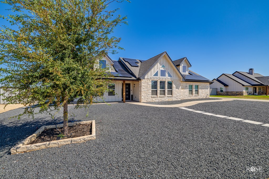 5464 Grey Wolf Lane Property Photo 6