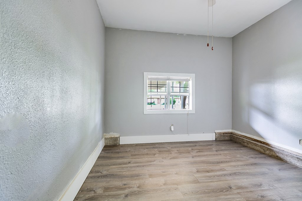 2518 W Harris Avenue Property Photo 22