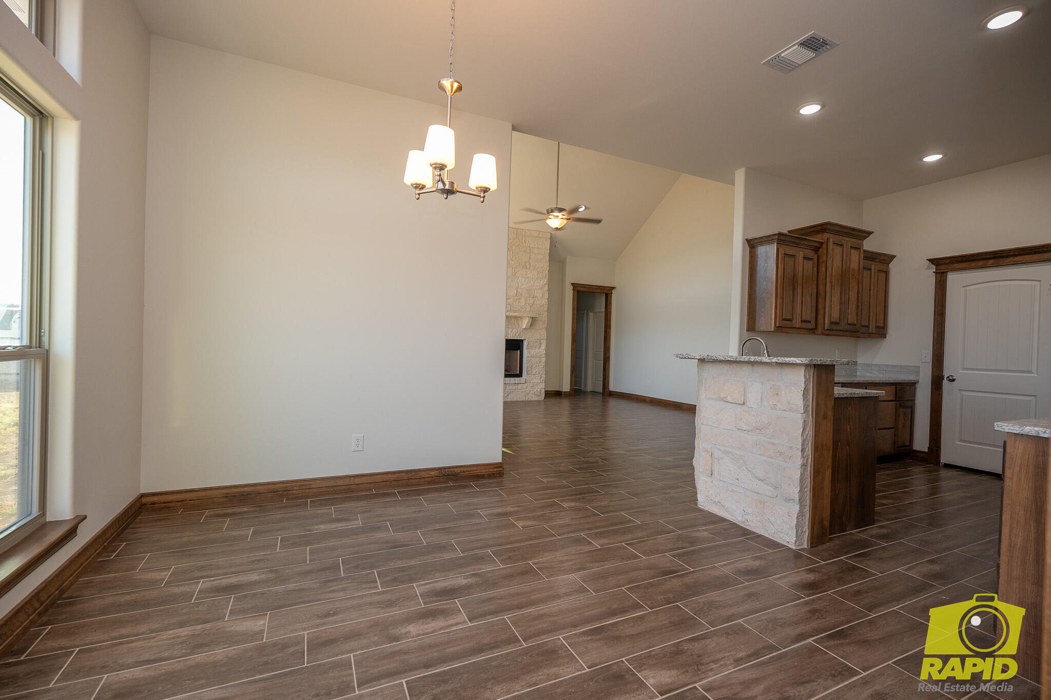 9540 Grey Wolf Lane Property Photo 6