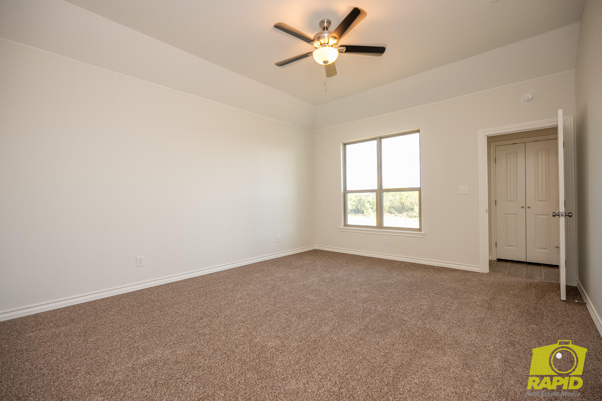 9540 Grey Wolf Lane Property Photo 10
