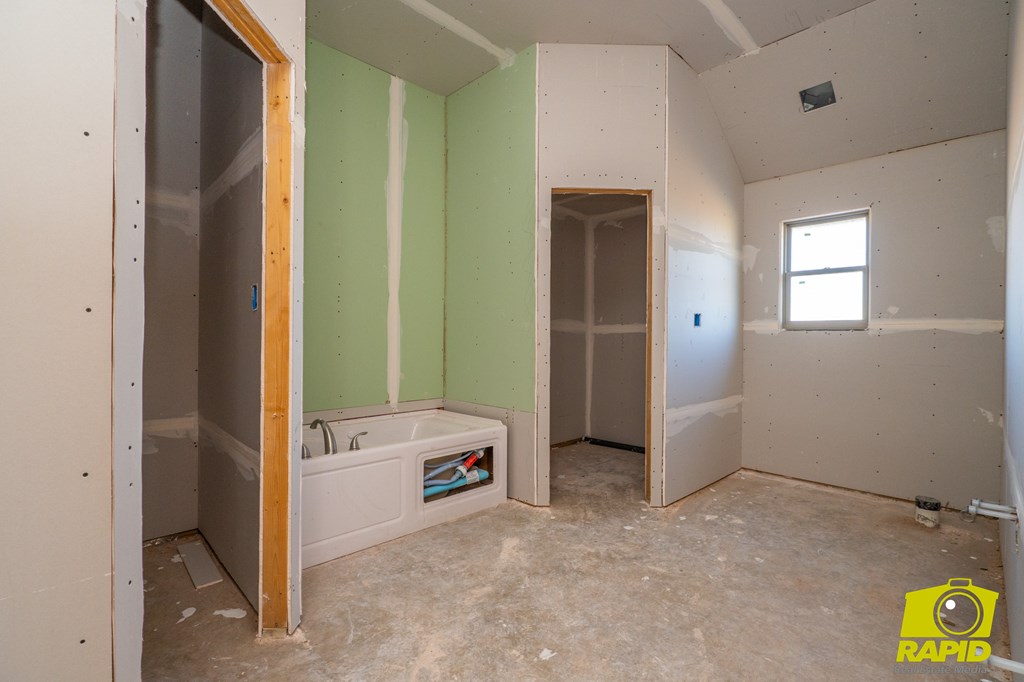 9547 Grey Wolf Lane Property Photo 7