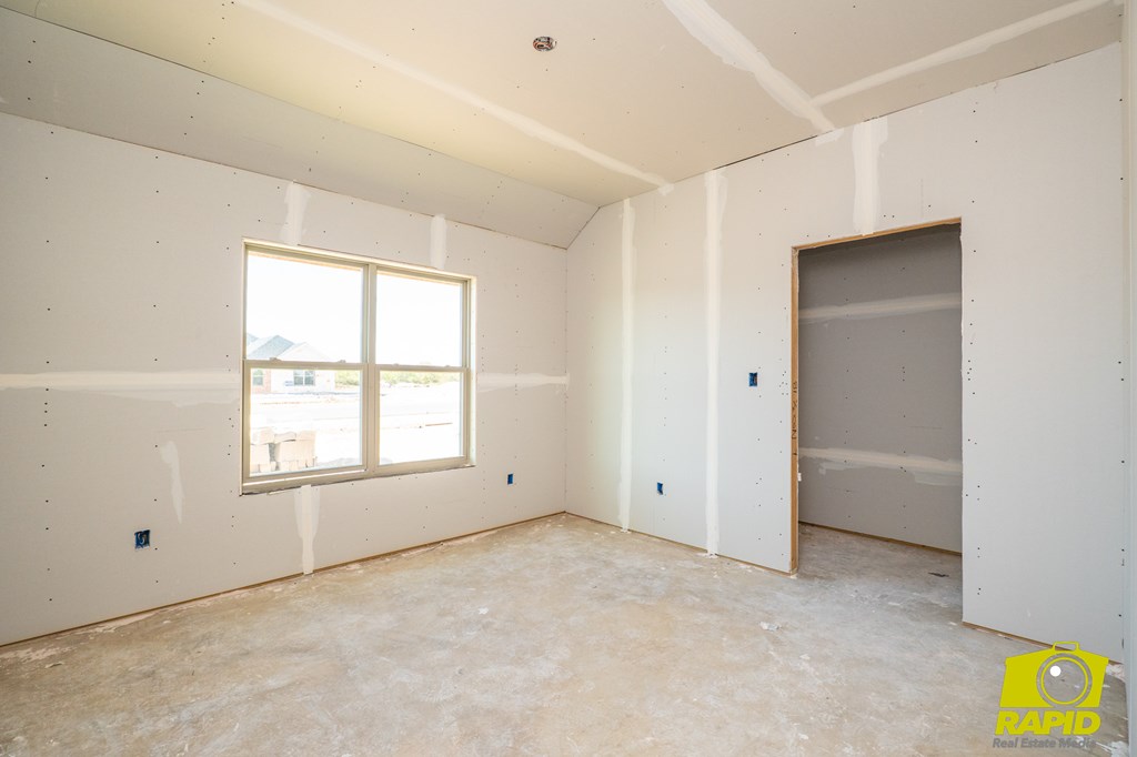 9547 Grey Wolf Lane Property Photo 9