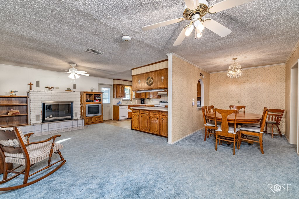 611 Allen Drive Property Photo 10