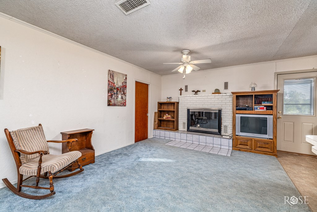 611 Allen Drive Property Photo 11