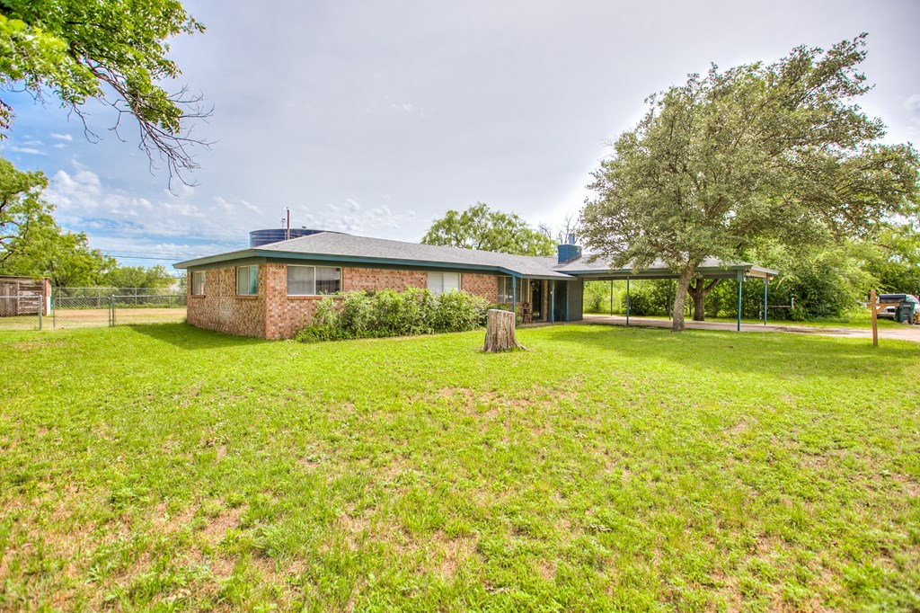 7585 Verbena St Property Photo 4