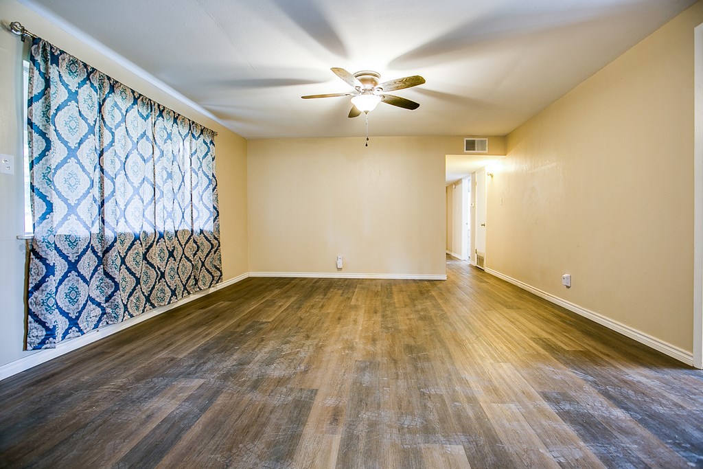 7585 Verbena St Property Photo 7