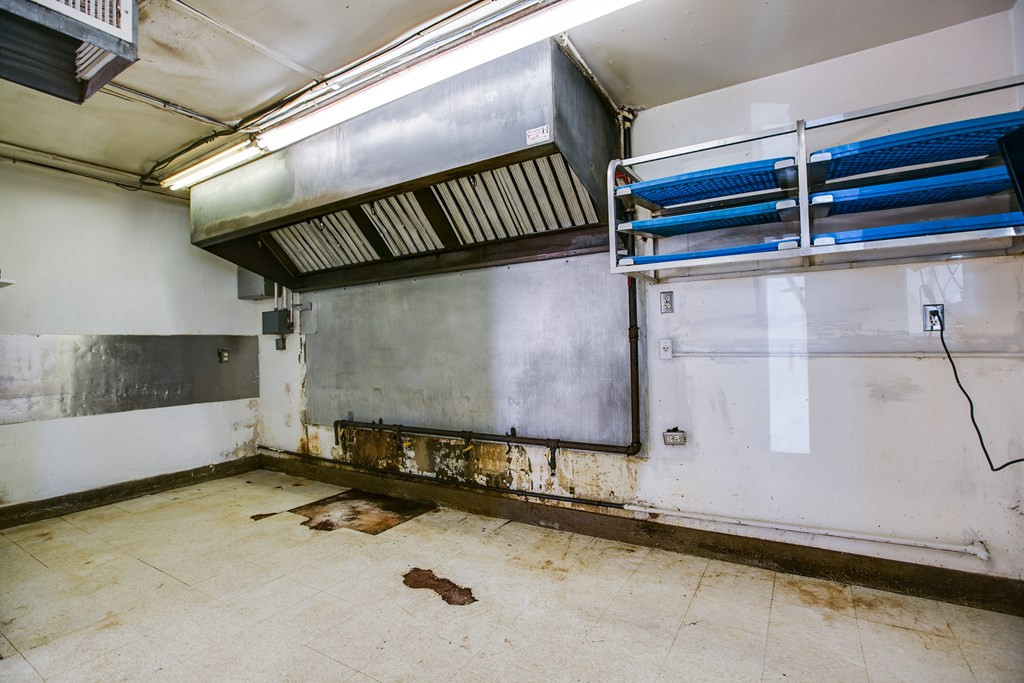 1205 N Chadbourne Street Property Photo 35