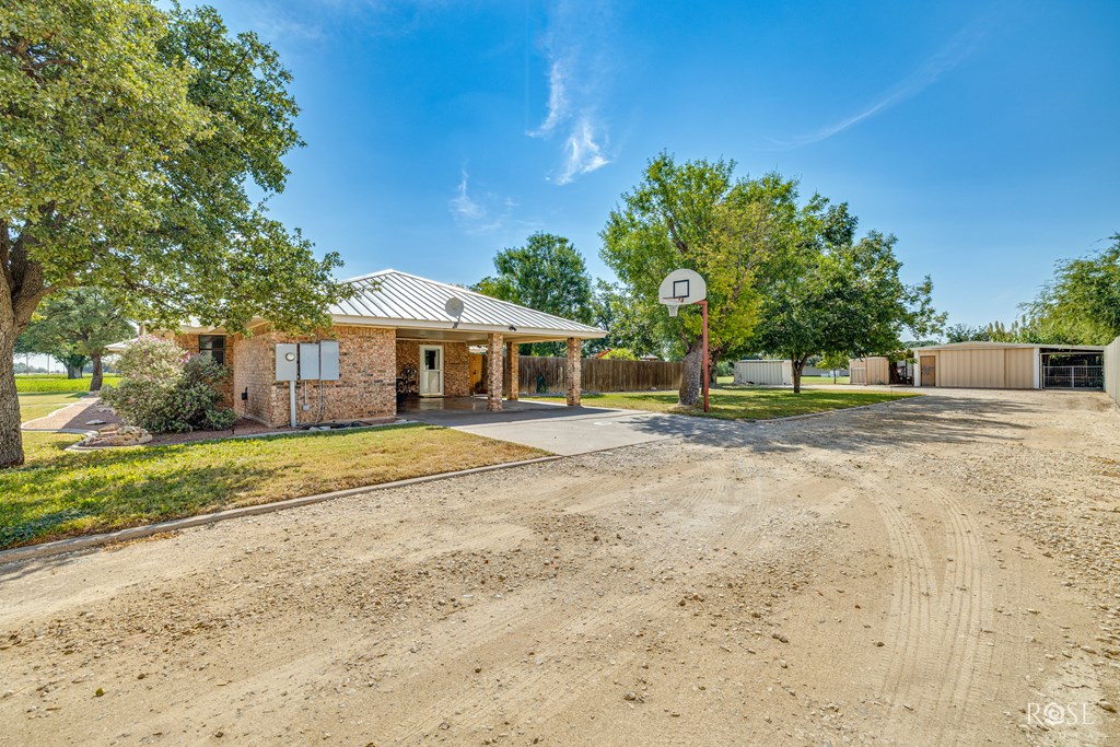 2505 Fairview School Rd Property Photo 32