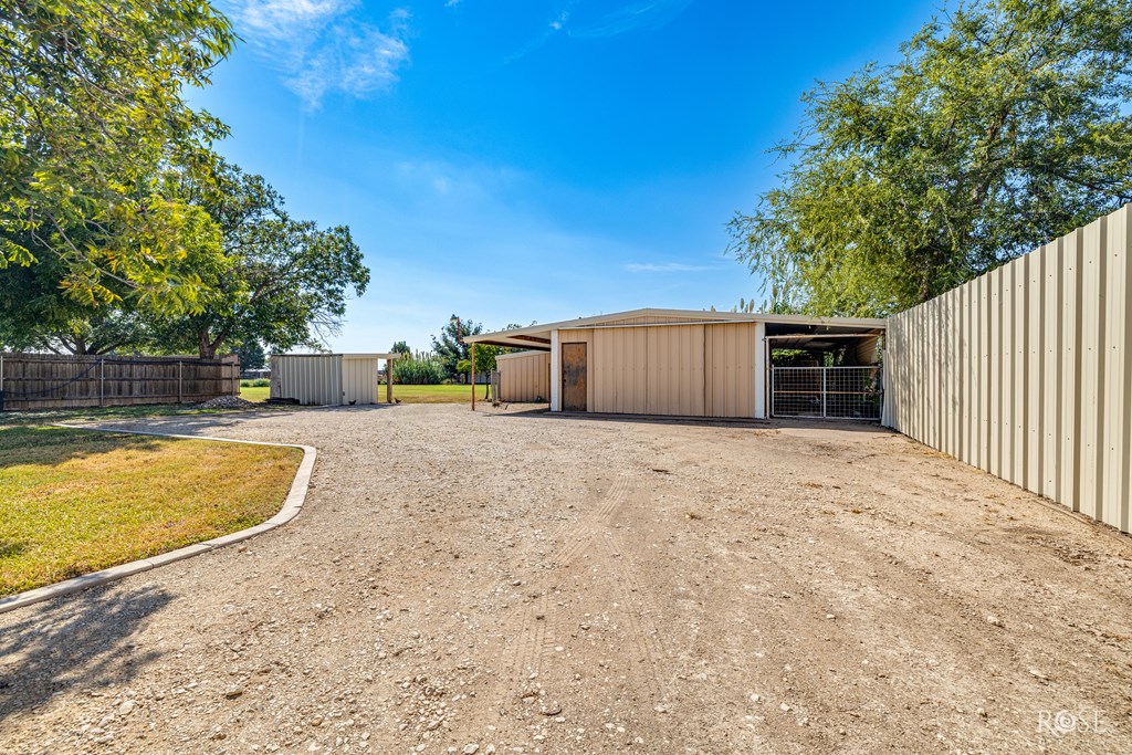 2505 Fairview School Rd Property Photo 35