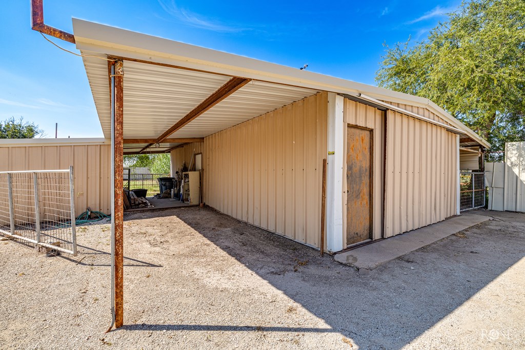 2505 Fairview School Rd Property Photo 36