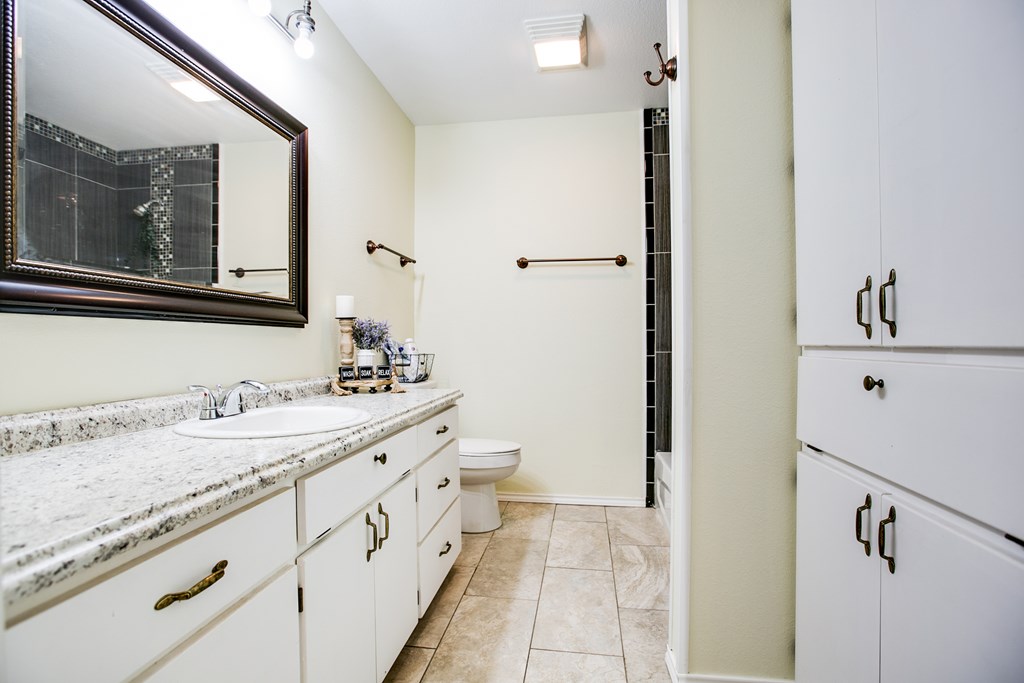 2638 Webster St Property Photo 25