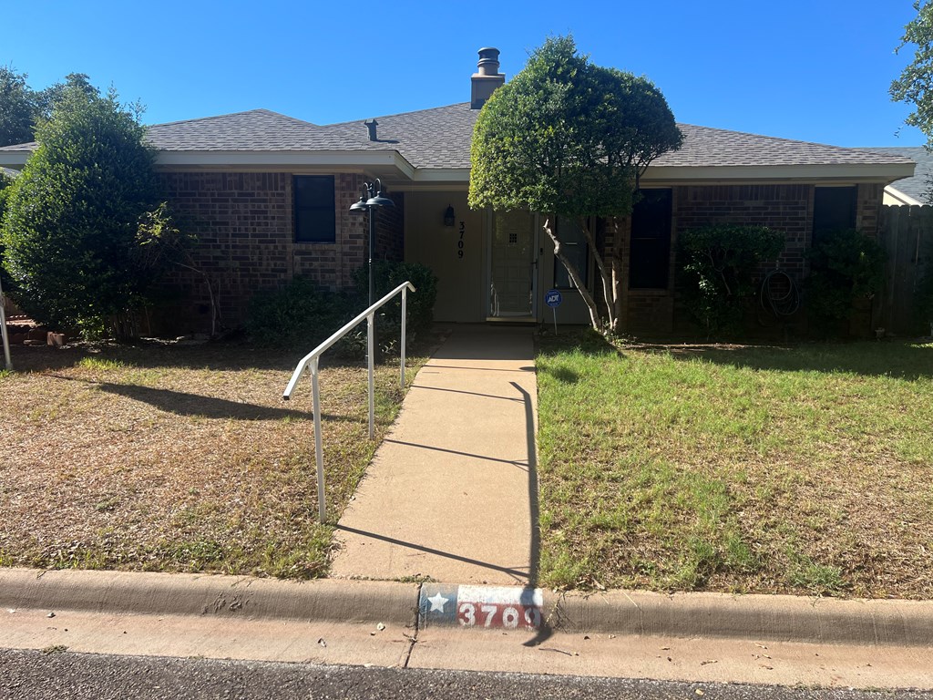 3709 Inglewood Dr Property Photo 3