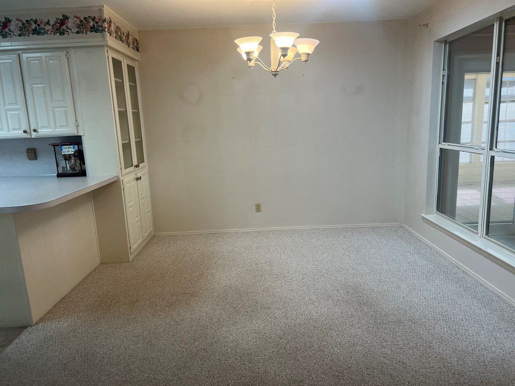 3709 Inglewood Dr Property Photo 9