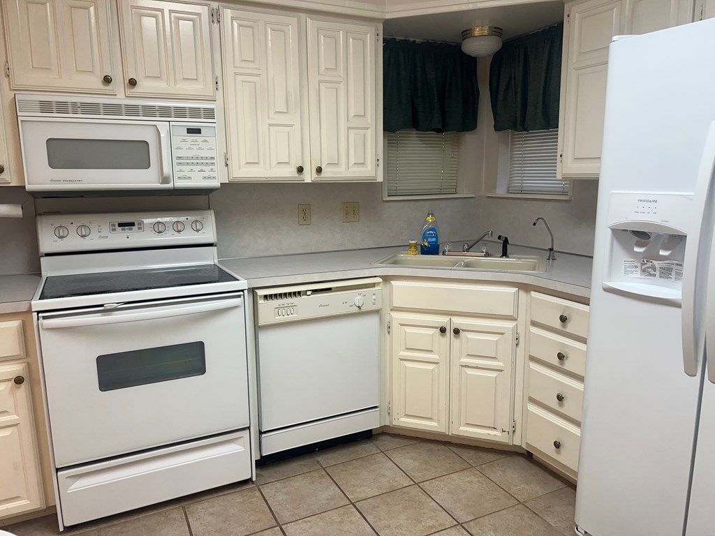 3709 Inglewood Dr Property Photo 14