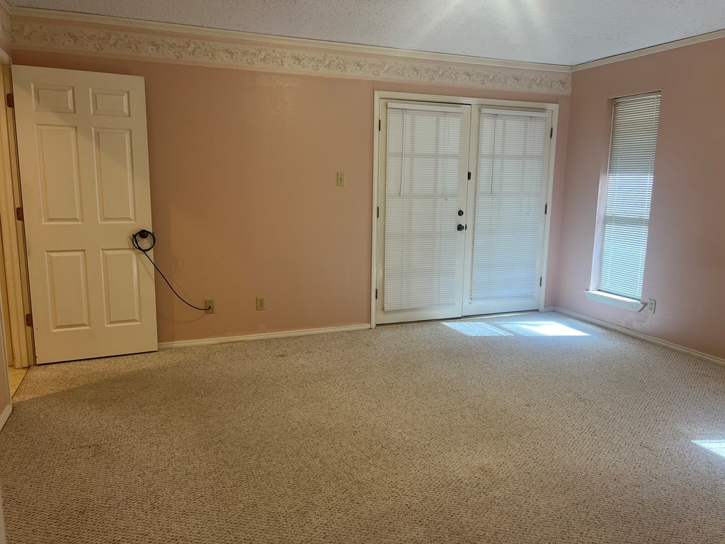 3709 Inglewood Dr Property Photo 22