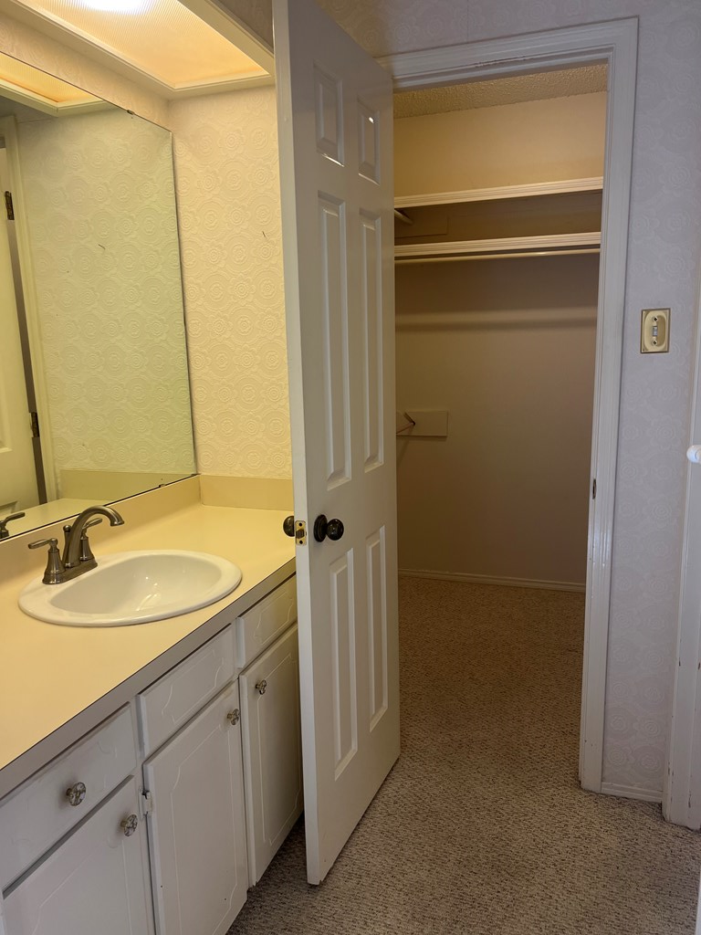 3709 Inglewood Dr Property Photo 24