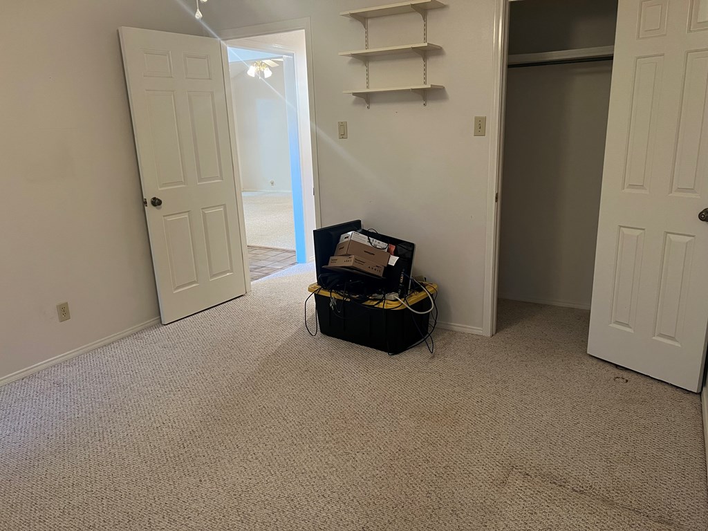 3709 Inglewood Dr Property Photo 27