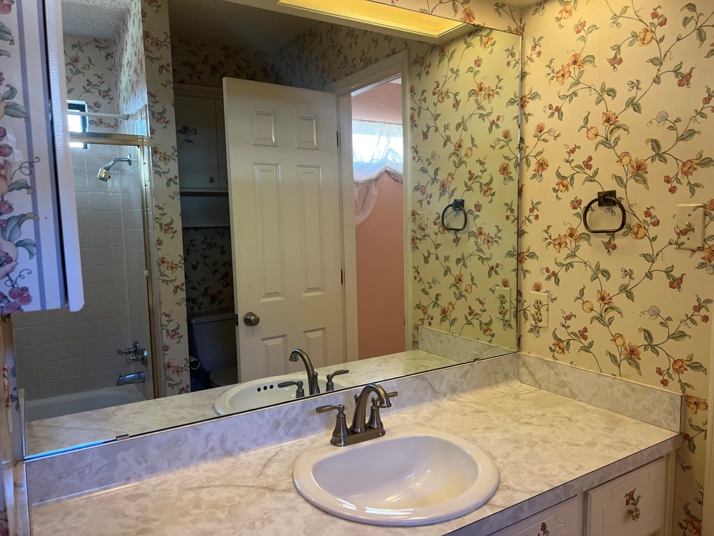 3709 Inglewood Dr Property Photo 32