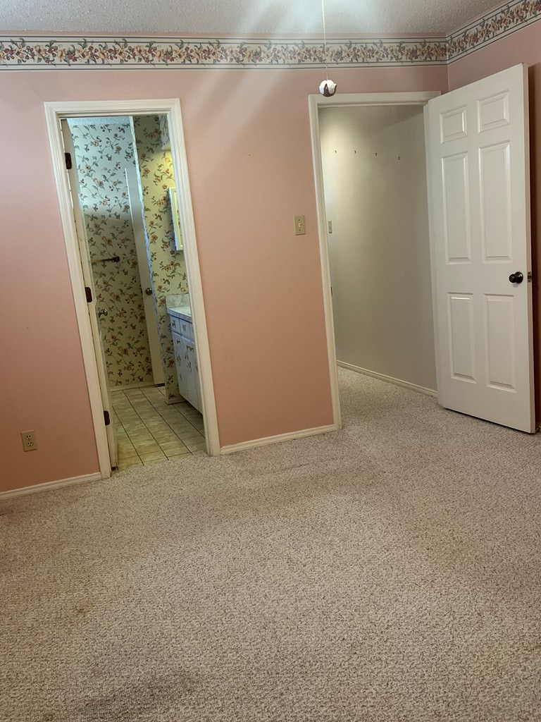 3709 Inglewood Dr Property Photo 54