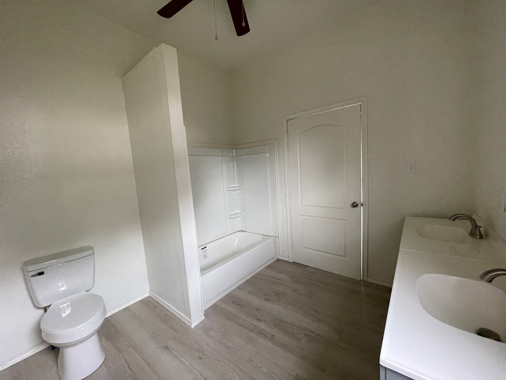 209 6th Ave Property Photo 8