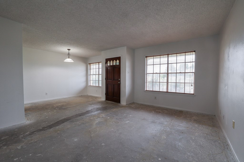 102 Fairway Drive Property Photo 20