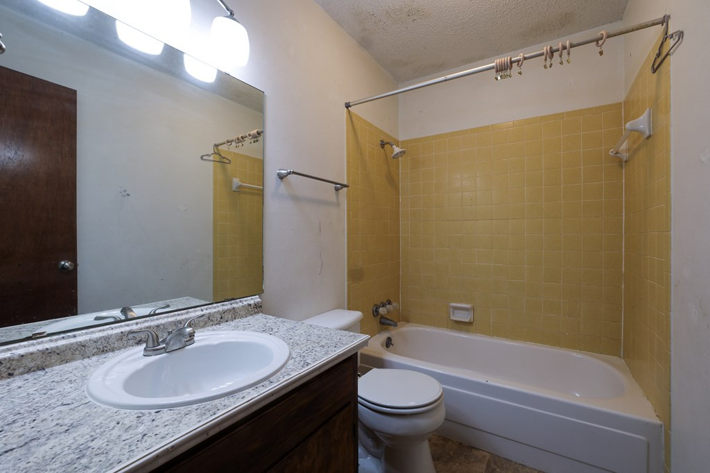 102 Fairway Drive Property Photo 23