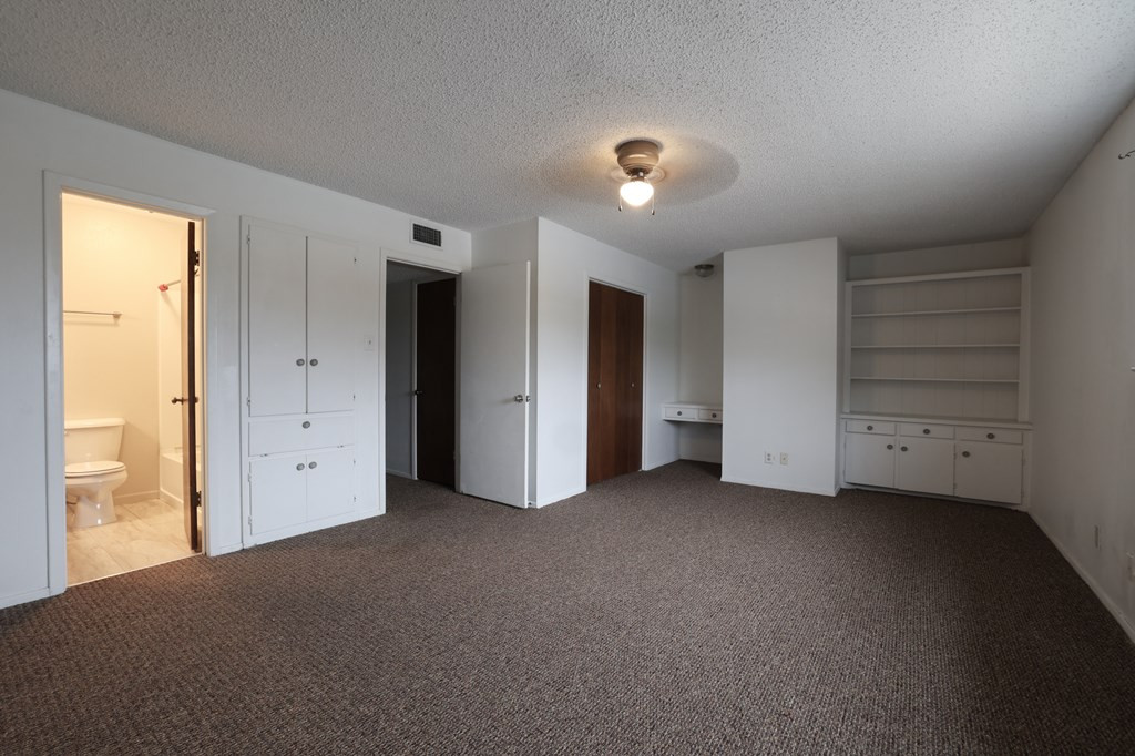 102 Fairway Drive Property Photo 24