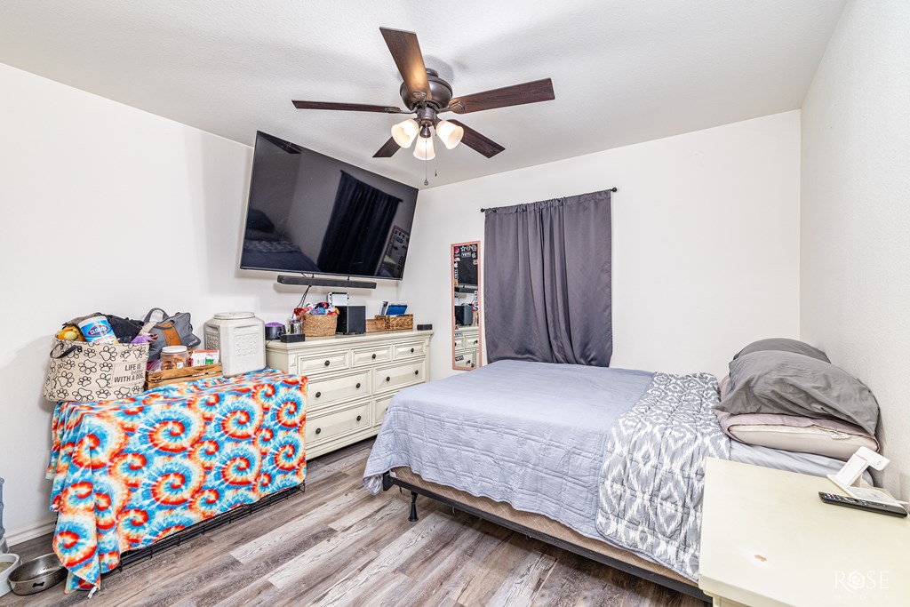 626 Parsons St Property Photo 10