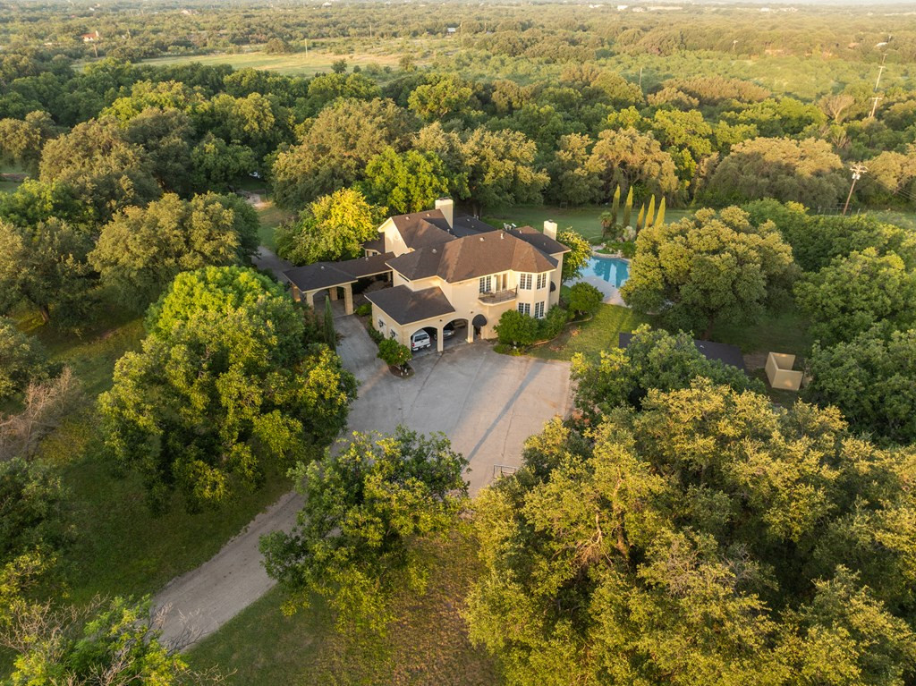 5000 Cralle Road Property Photo 10