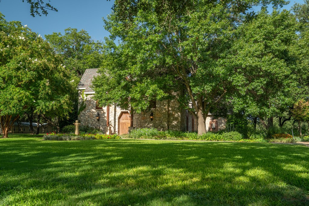 5000 Cralle Road Property Photo 20