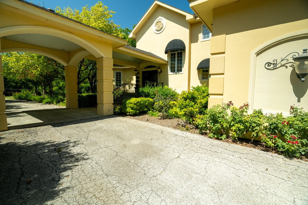 5000 Cralle Road Property Photo 34